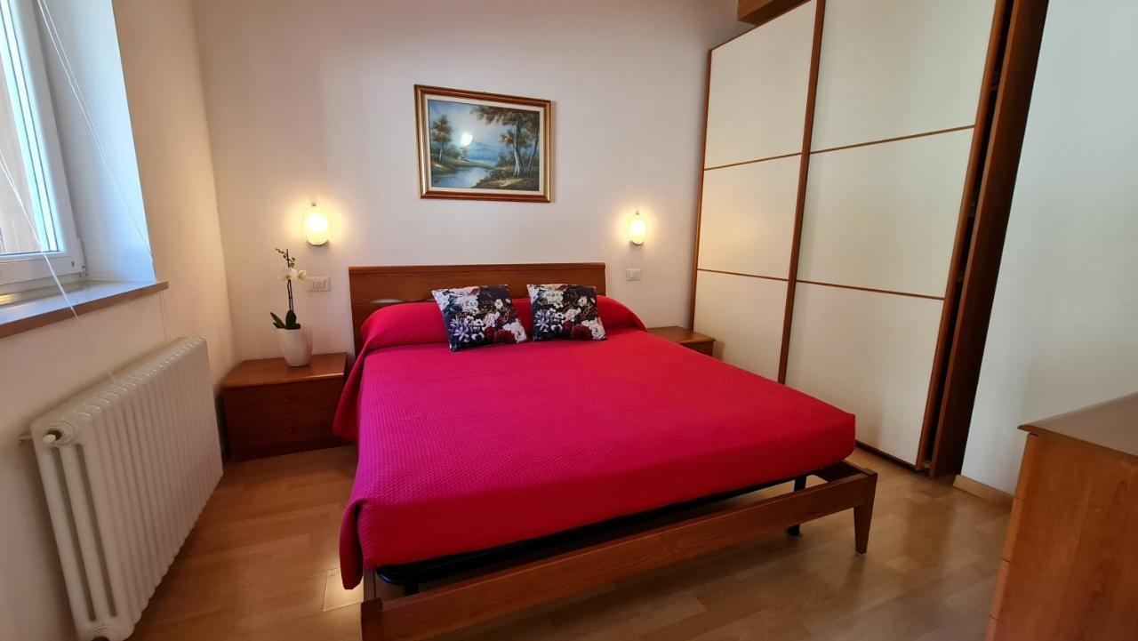 Casa Elka Residence Lake View And Pool By Garda Domus Mea Pieve  المظهر الخارجي الصورة