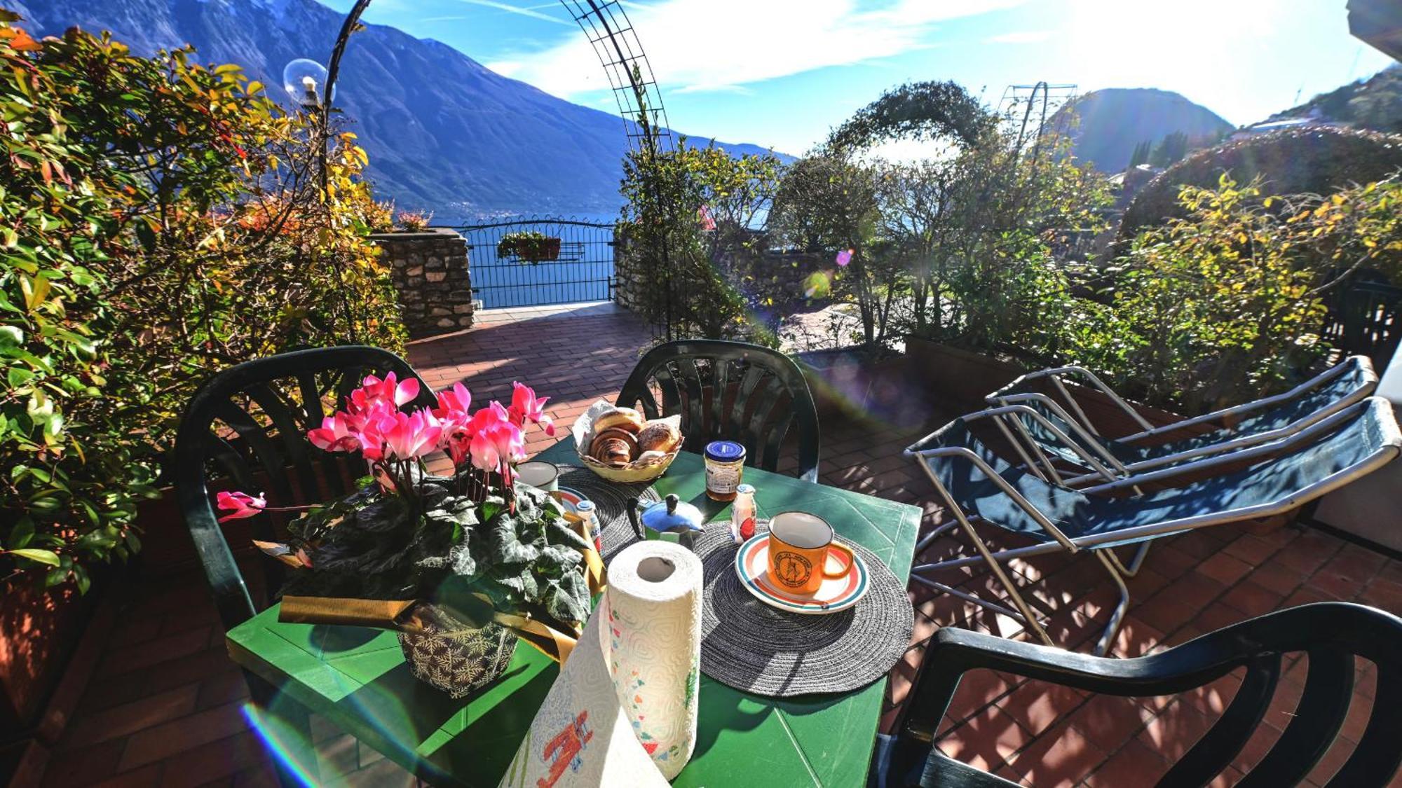 Casa Elka Residence Lake View And Pool By Garda Domus Mea Pieve  المظهر الخارجي الصورة
