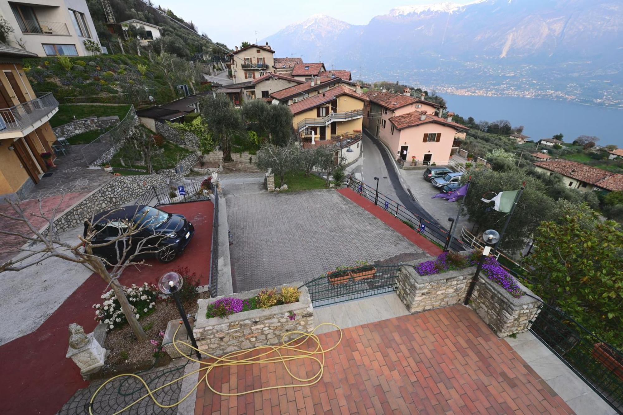 Casa Elka Residence Lake View And Pool By Garda Domus Mea Pieve  المظهر الخارجي الصورة
